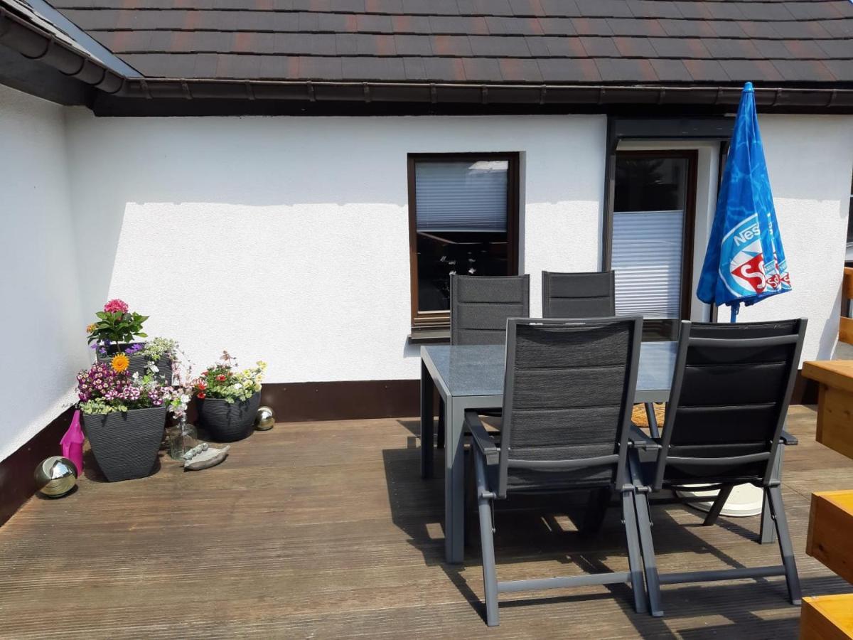 Familienfreundliche Ferienwohnung Zschorlau Exterior foto